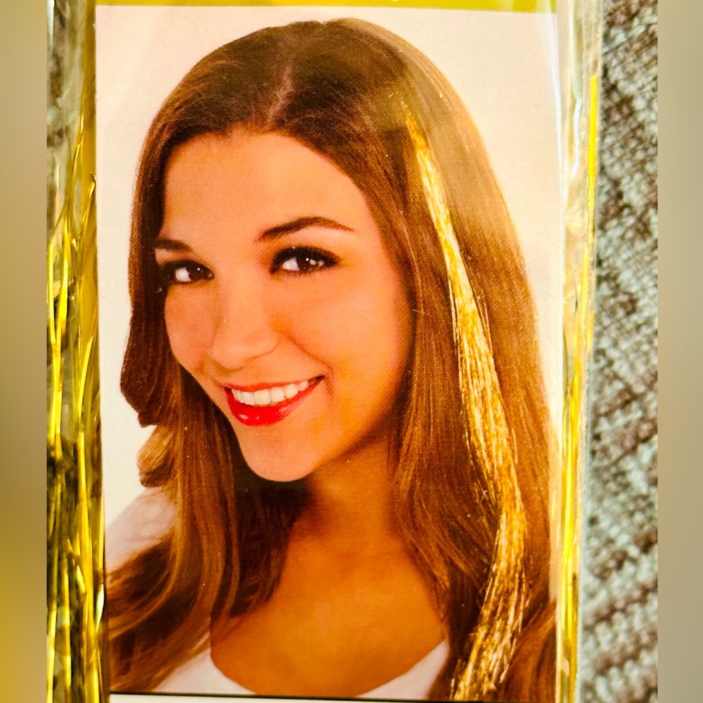 Golden party hair extension